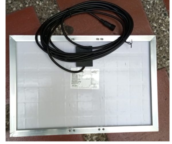REFLECTOR SOLAR 100W IP65 - Imagen 4